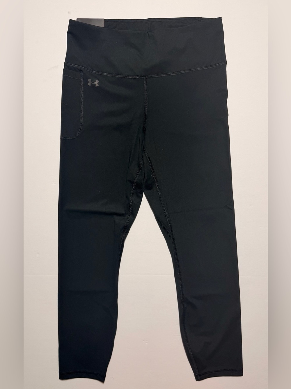 NWT Under Armour Women’s L Black High Rise Ankle Leggings Side Pockets